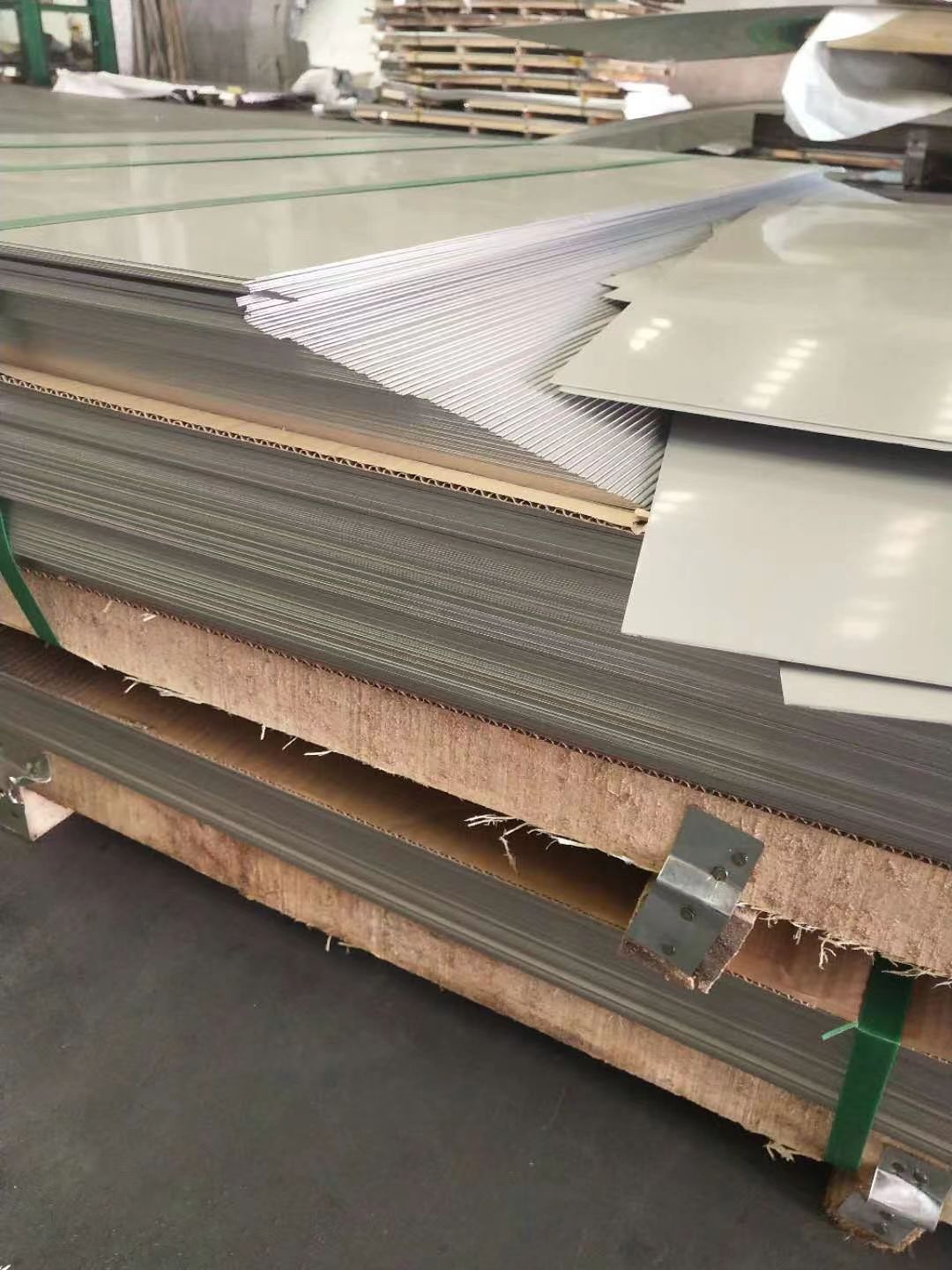 stainless steel plate Cold rolled stainless steel sheet 304 stainless steel plat Stainless steel plate manufacturer